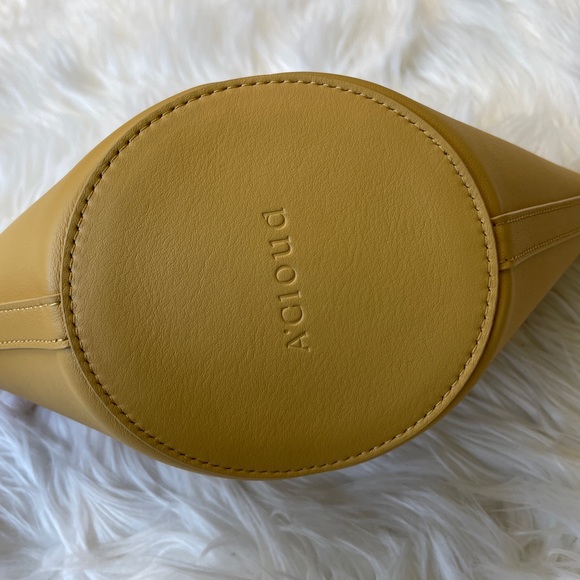 A’Cloud Roman Column Ionic Mini Tote - Picture 4 of 11